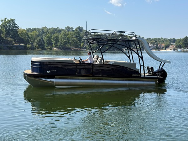 HARRIS CRUISER 250 — 2026 Harris Cruiser 250