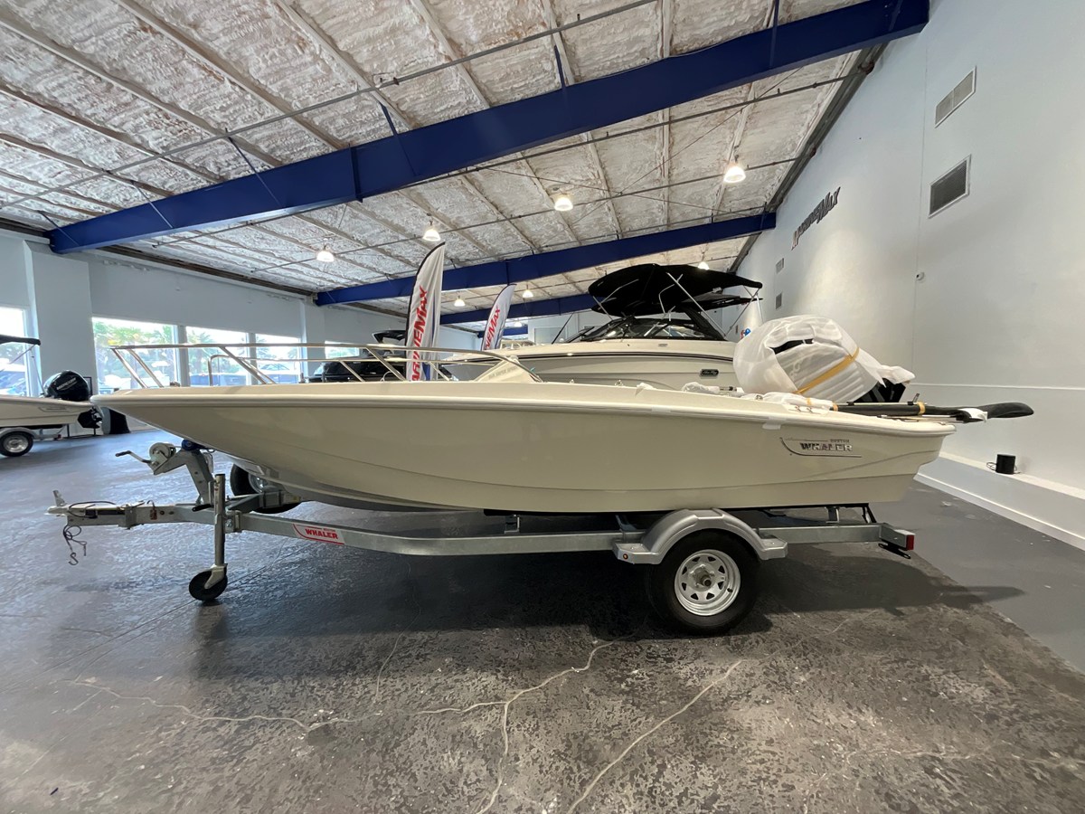 Boston Whaler 160 Super Sport — 2027 Boston Whaler 160 Super Sport — fotoğraf 4
