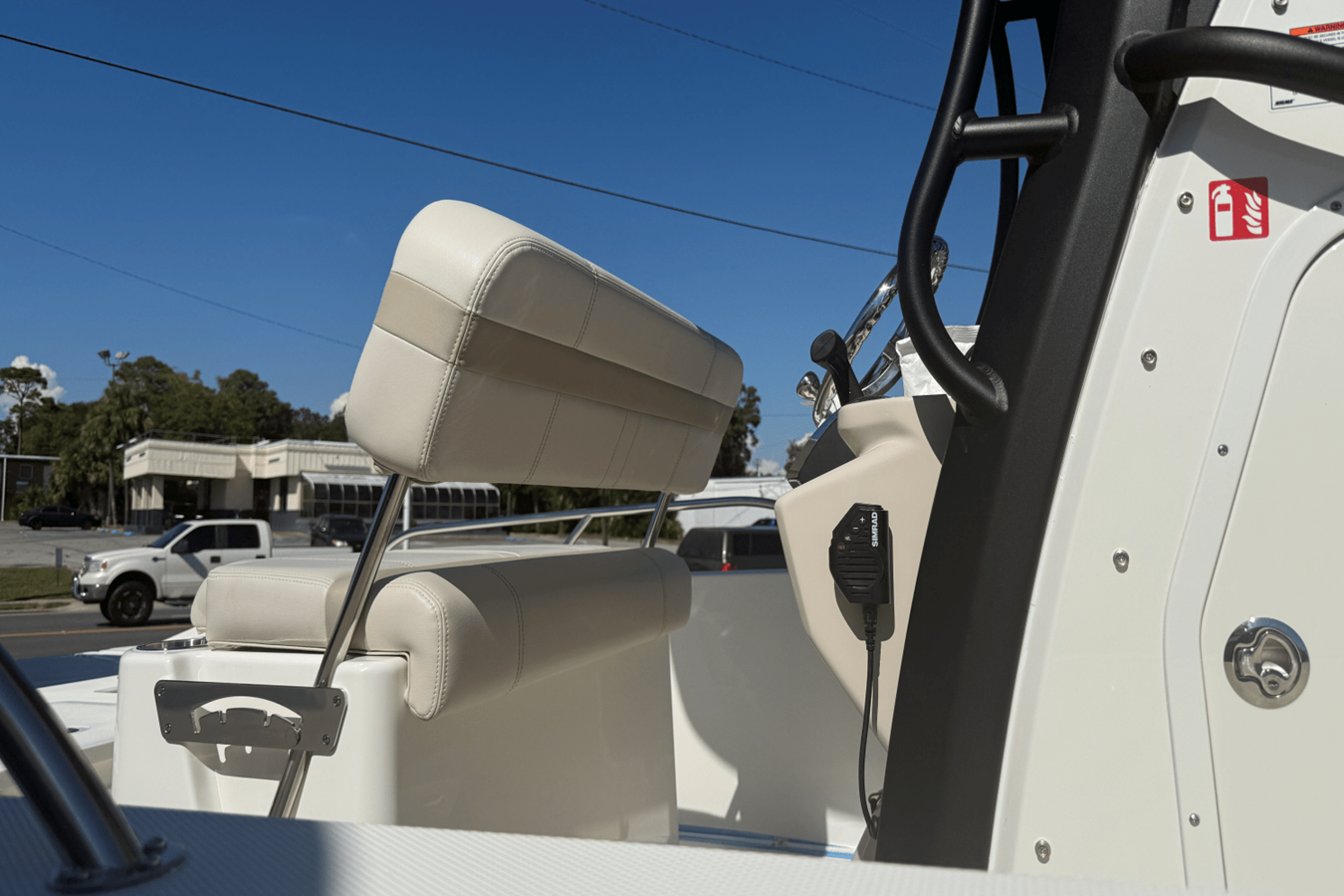 Boston Whaler 250 Dauntless — 2026 Boston Whaler 250 Dauntless — fotoğraf 3
