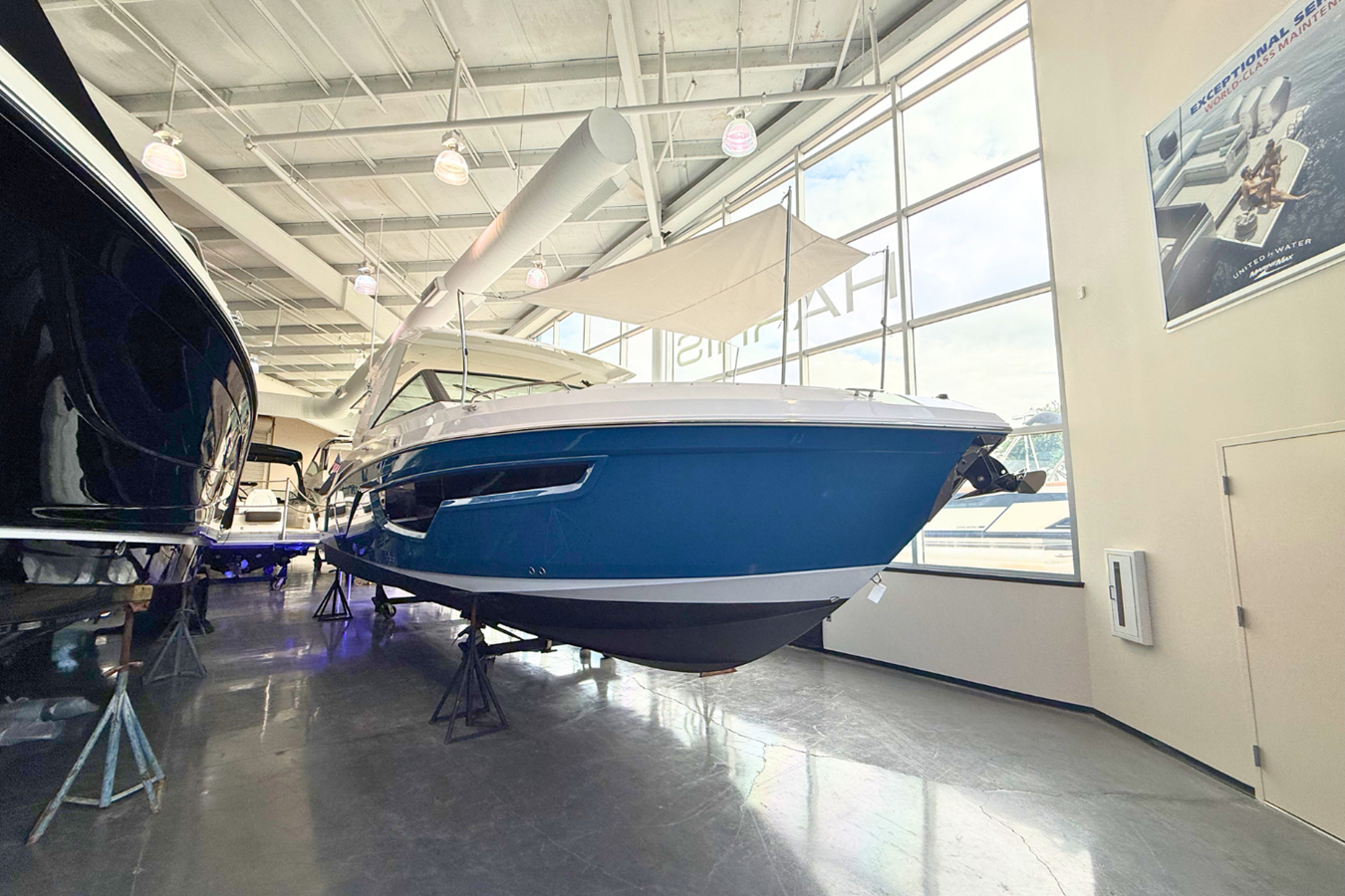 Cruisers Yachts 34 GLS — 2026 Cruisers Yachts 34 GLS — fotoğraf 3