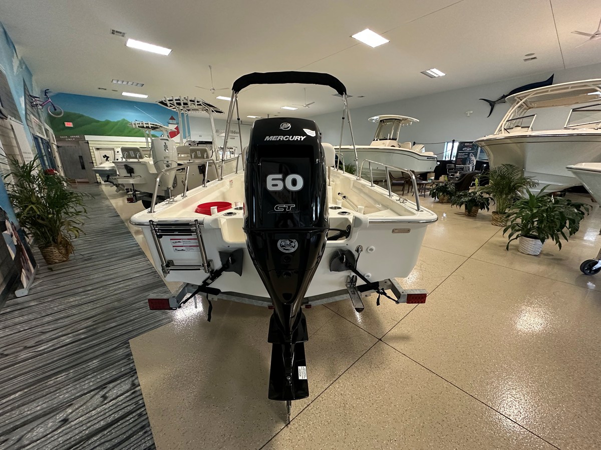 Boston Whaler 150 Montauk — 2026 Boston Whaler 150 Montauk — fotoğraf 3