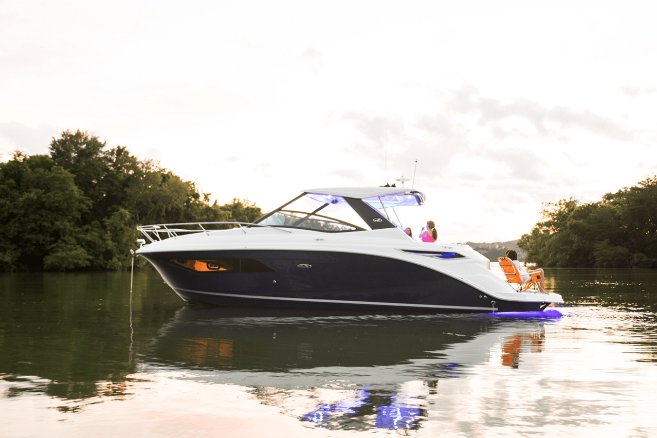 Sea Ray Sundancer 320 — 2027 Sea Ray Sundancer 320 — fotoğraf 4