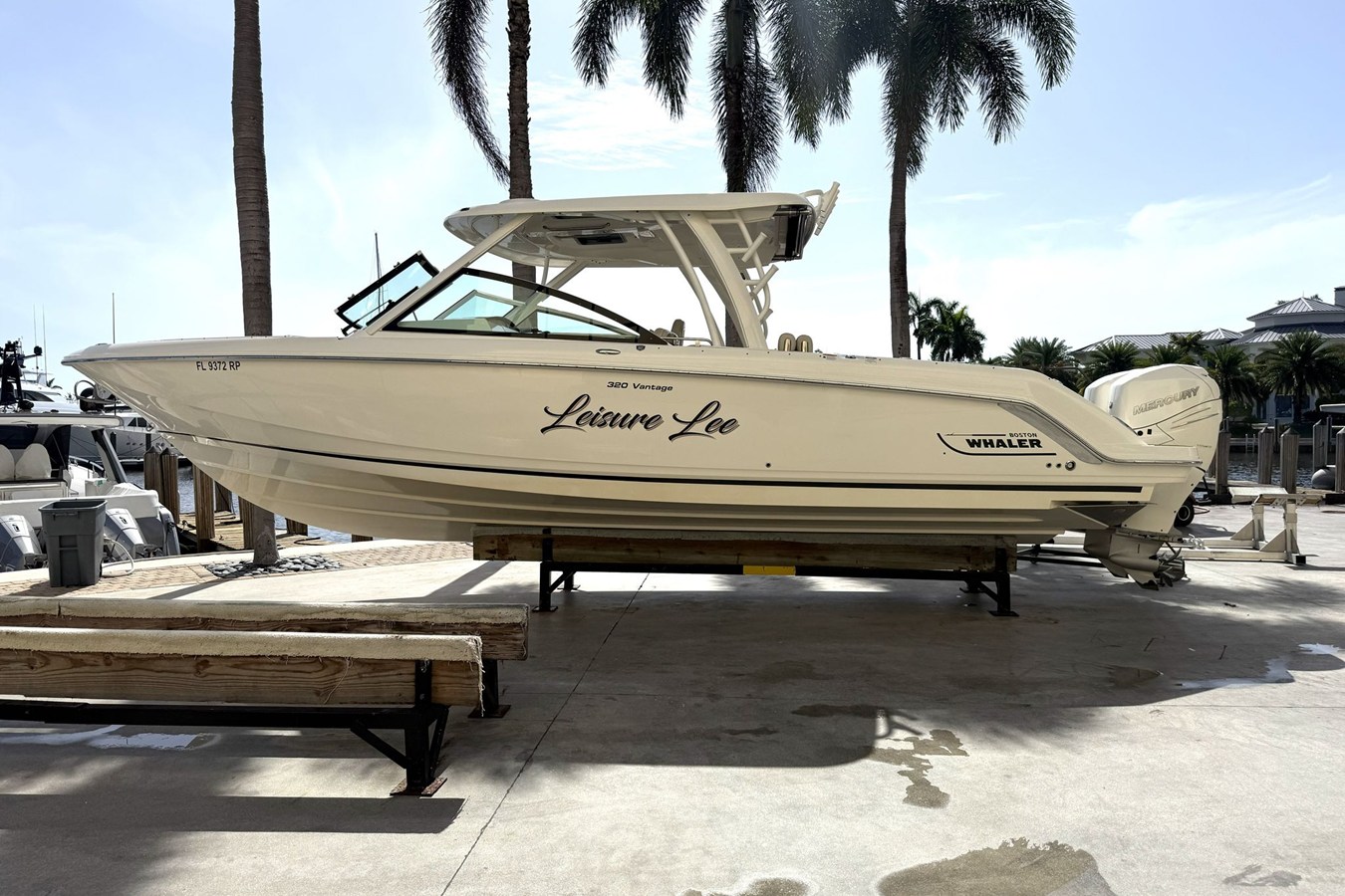 Boston Whaler 320 VANTAGE — 2018 Boston Whaler 320 Vantage — fotoğraf 3