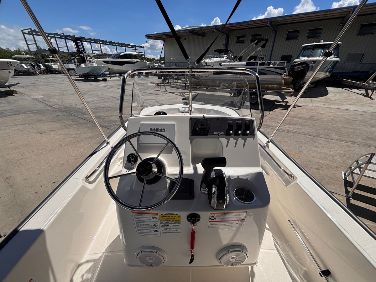 Boston Whaler 150 Montauk — 2027 Boston Whaler 150 Montauk — fotoğraf 5
