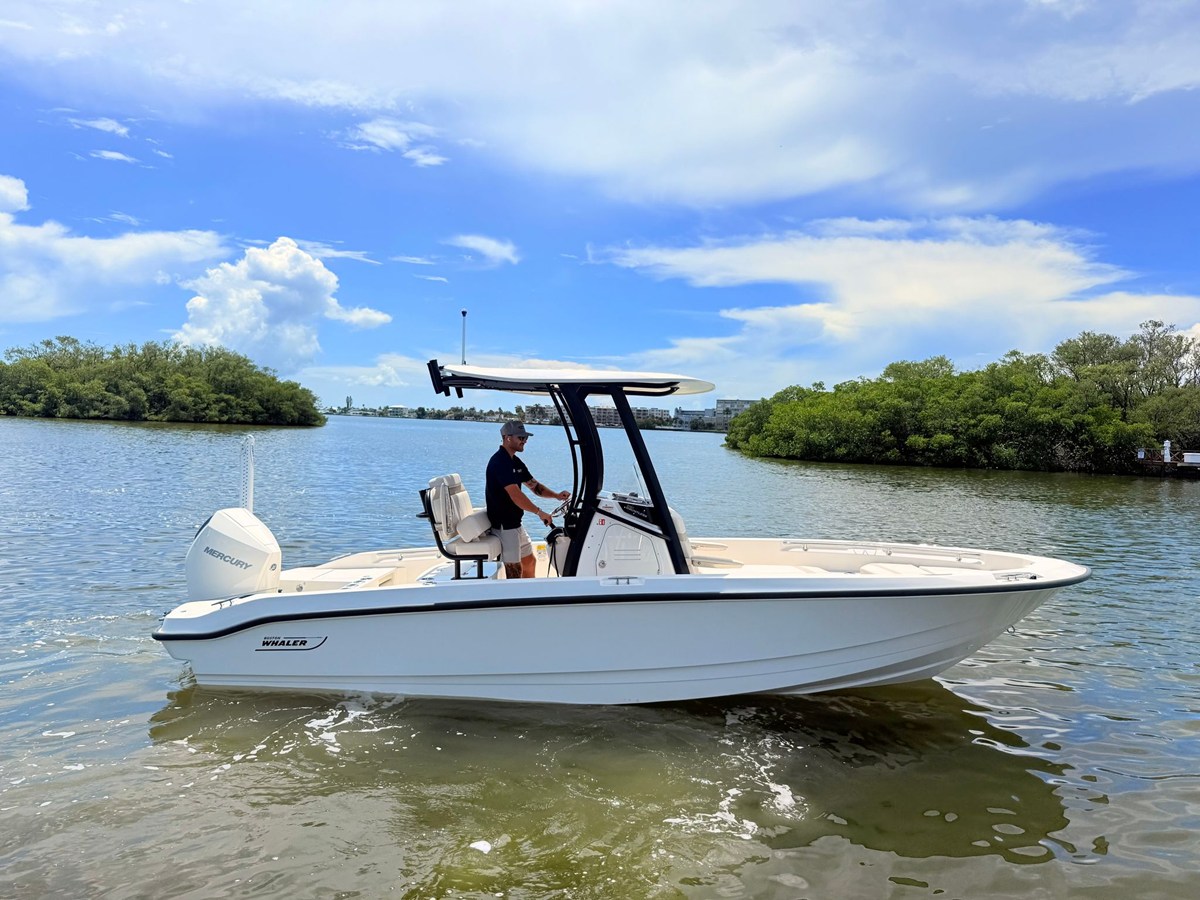 Boston Whaler 220 Dauntless — 2027 Boston Whaler 220 Dauntless — fotoğraf 2