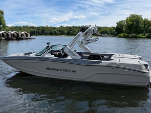 MASTERCRAFT XT24
