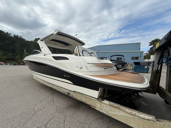 SEA RAY SLX 350 — 2017 Sea Ray SLX 350
