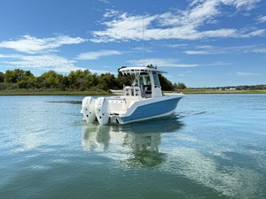 BOSTON WHALER 250 OUTRAGE