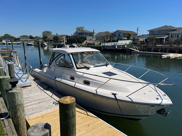 PURSUIT 325 OS OFFSHORE — 2015 Pursuit Boats 325 OS Offshore