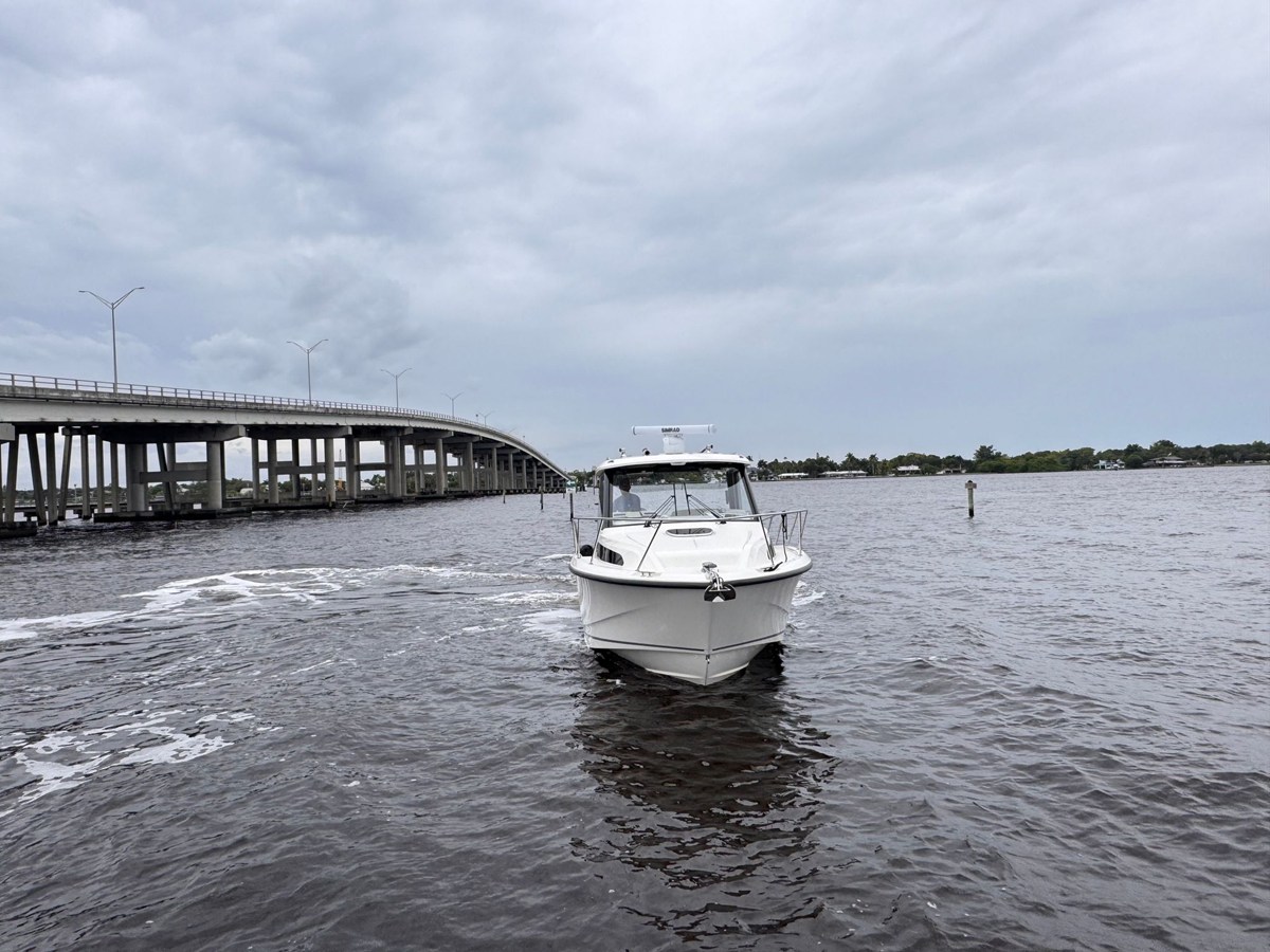 Boston Whaler 325 Conquest — 2026 Boston Whaler 325 Conquest — fotoğraf 3