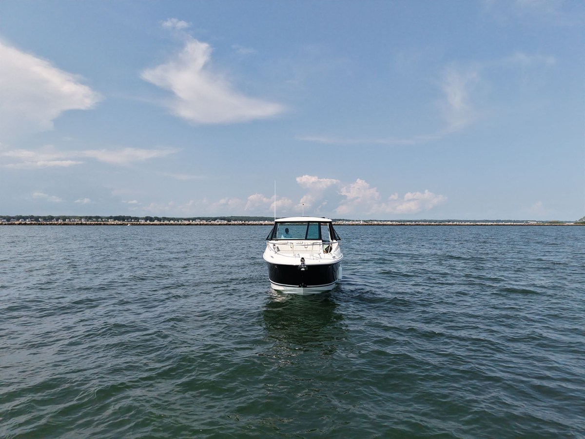 Sea Ray Sundancer 320 Outboard — 2026 Sea Ray Sundancer 320 Outboard — fotoğraf 2