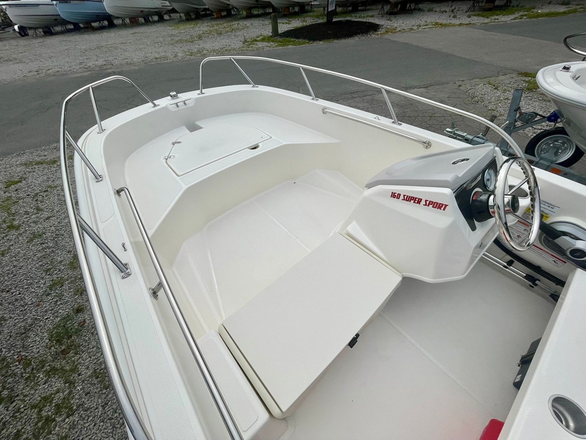 Boston Whaler 160 Super Sport — 2026 Boston Whaler 160 Super Sport — fotoğraf 5