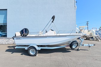 BOSTON WHALER 170 MONTAUK