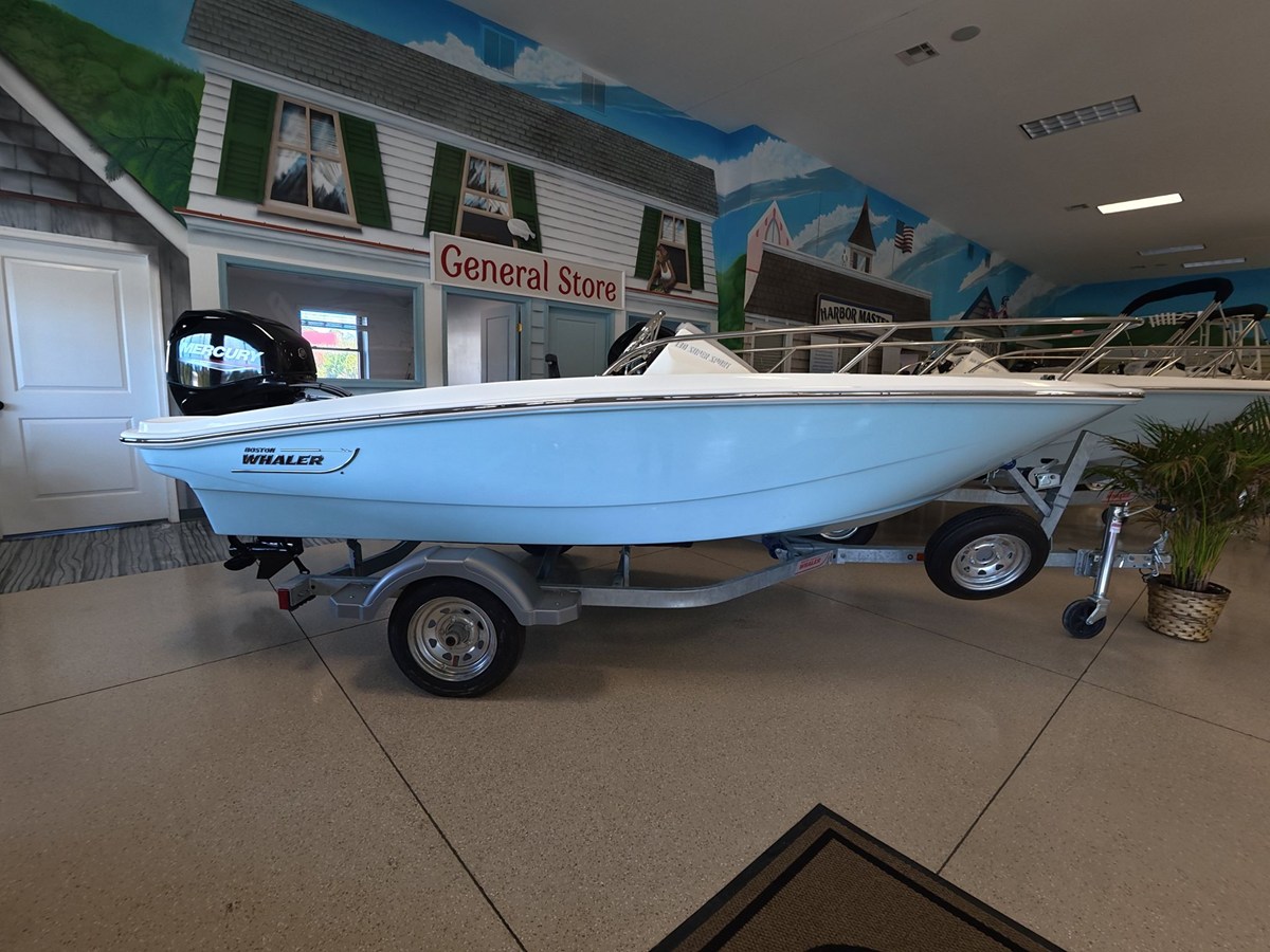 Boston Whaler 130 Super Sport — 2027 Boston Whaler 130 Super Sport — fotoğraf 3