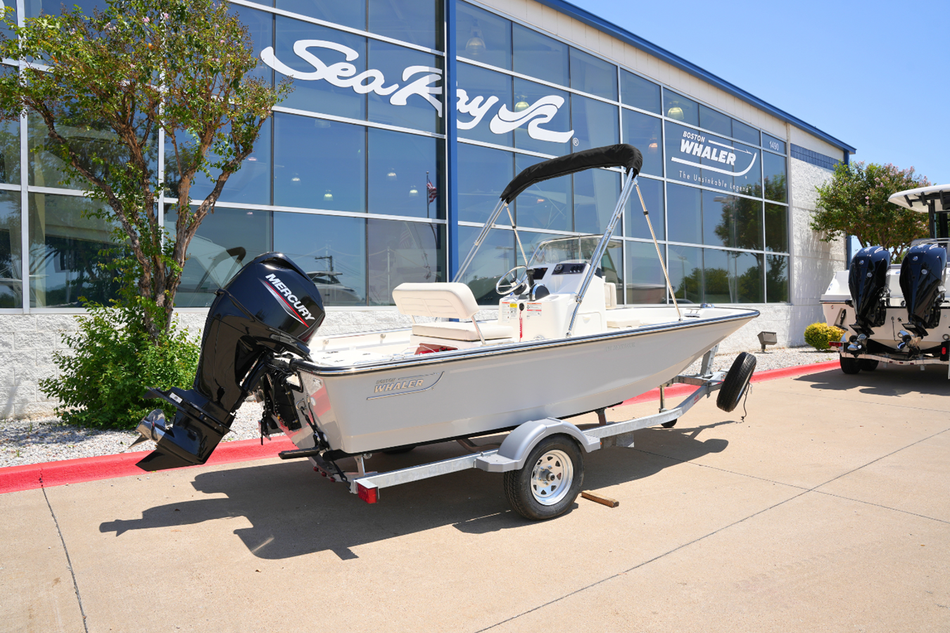 Boston Whaler 150 Montauk — 2026 Boston Whaler 150 Montauk — fotoğraf 3