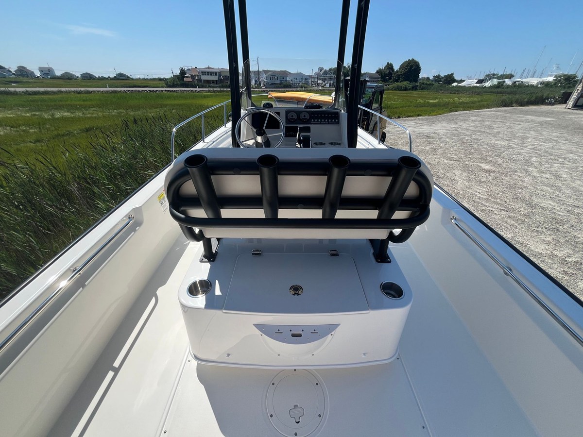 Boston Whaler 210 Montauk — 2027 Boston Whaler 210 Montauk — fotoğraf 4