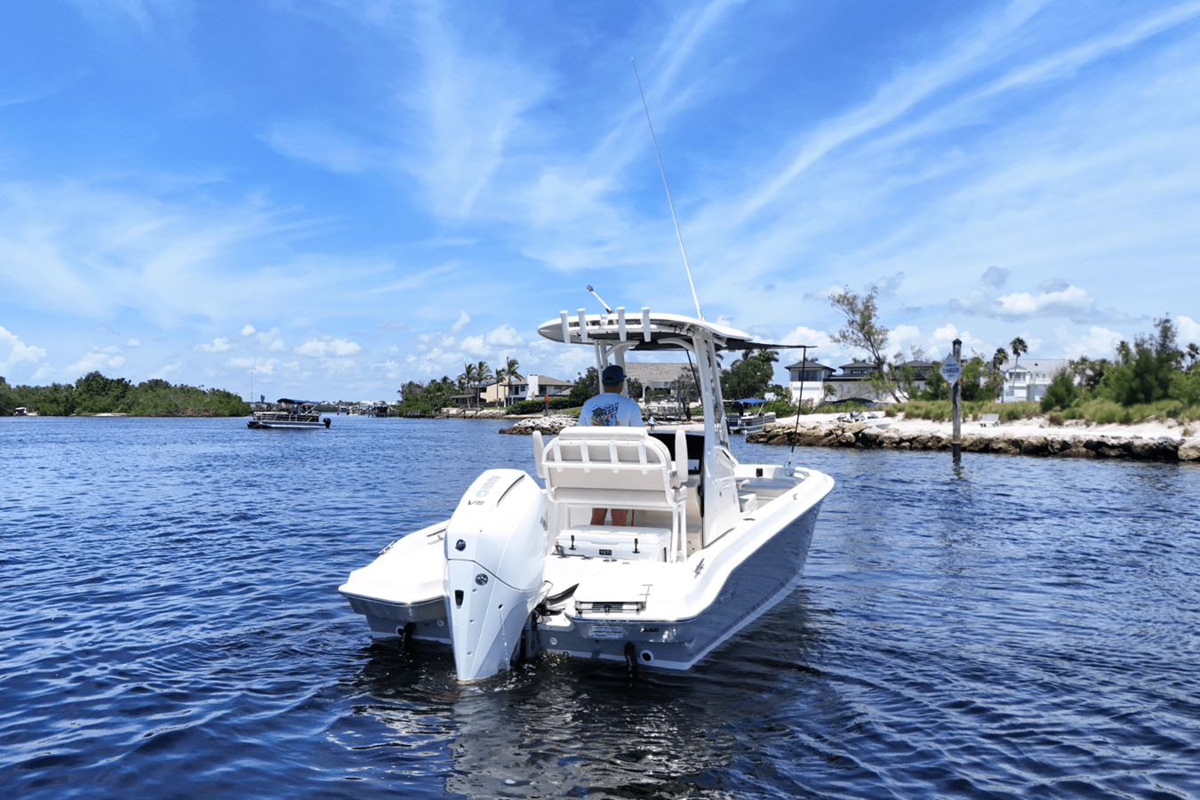 Boston Whaler 220 Dauntless — 2026 Boston Whaler 220 Dauntless — fotoğraf 3