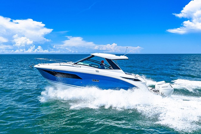 SEA RAY SUNDANCER 320 OUTBOARD — 2027 Sea Ray Sundancer 320 Outboard