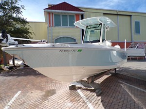 BOSTON WHALER 280 DAUNTLESS 487250