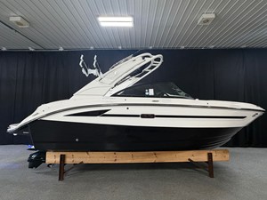 SEA RAY SDX 230 SURF
