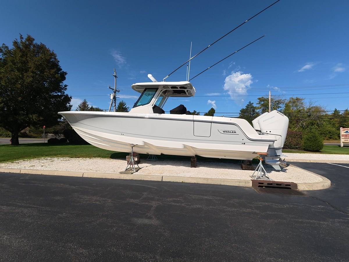 Boston Whaler 330 Outrage — 2027 Boston Whaler 330 Outrage — fotoğraf 2