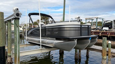 HARRIS CRUISER 230