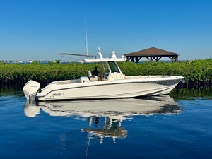 BOSTON WHALER 330 OUTRAGE 487396