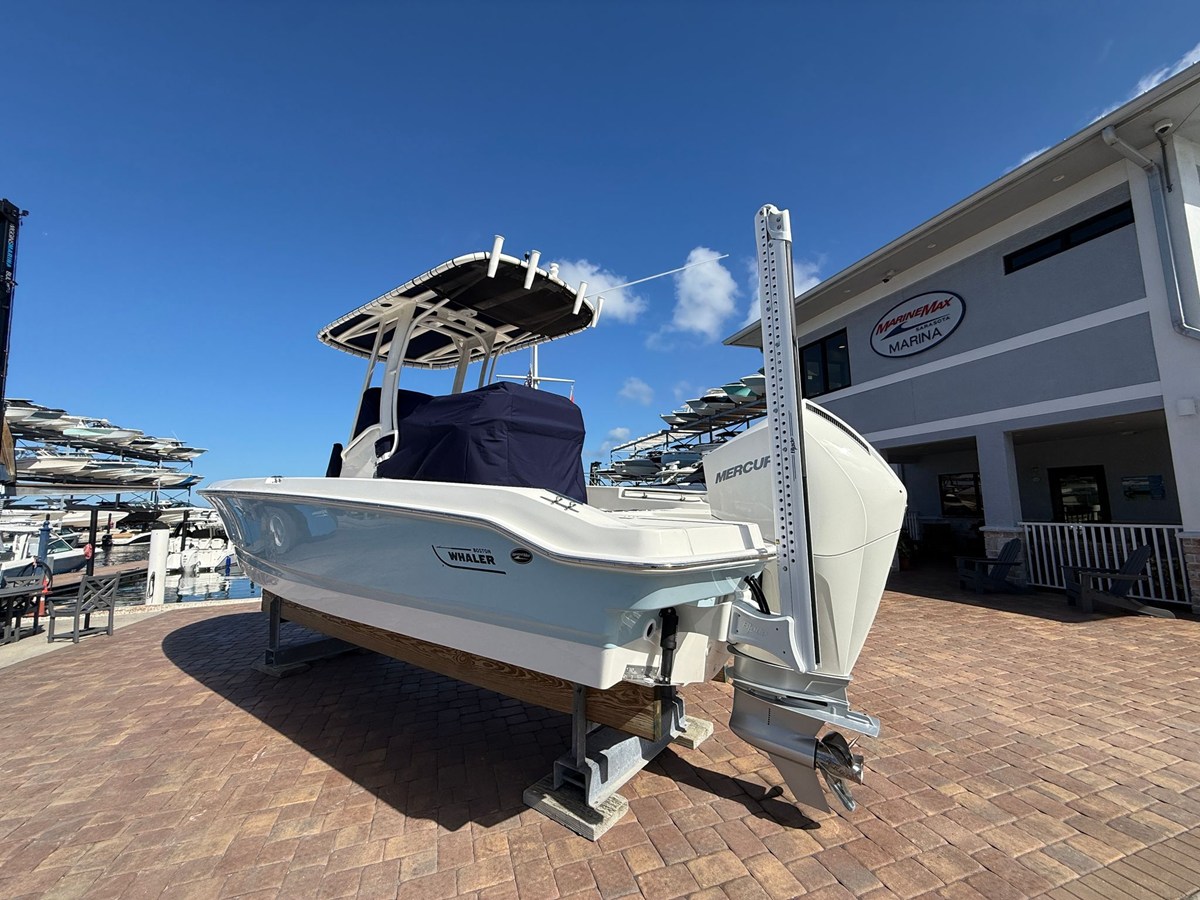 Boston Whaler 220 Dauntless — 2027 Boston Whaler 220 Dauntless — fotoğraf 4