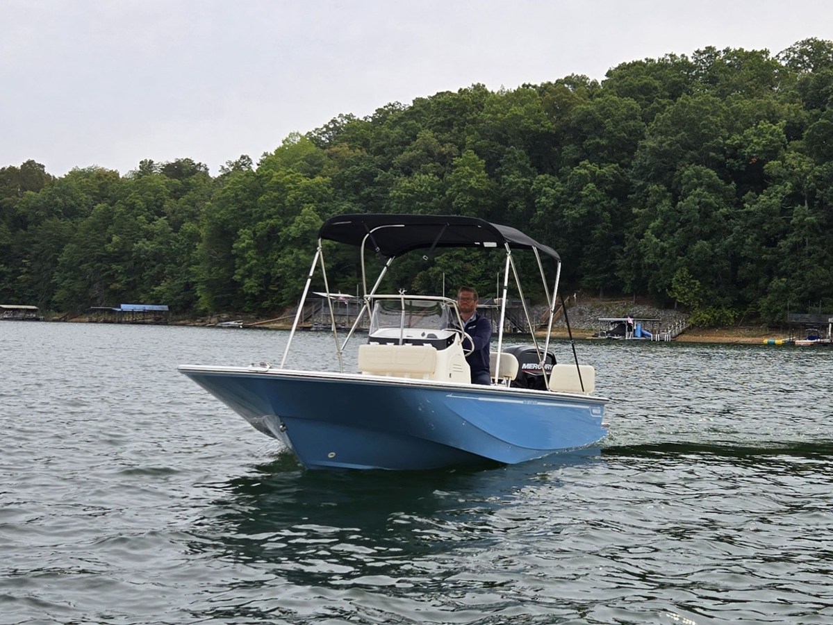 Boston Whaler 170 Montauk — 2026 Boston Whaler 170 Montauk — fotoğraf 2