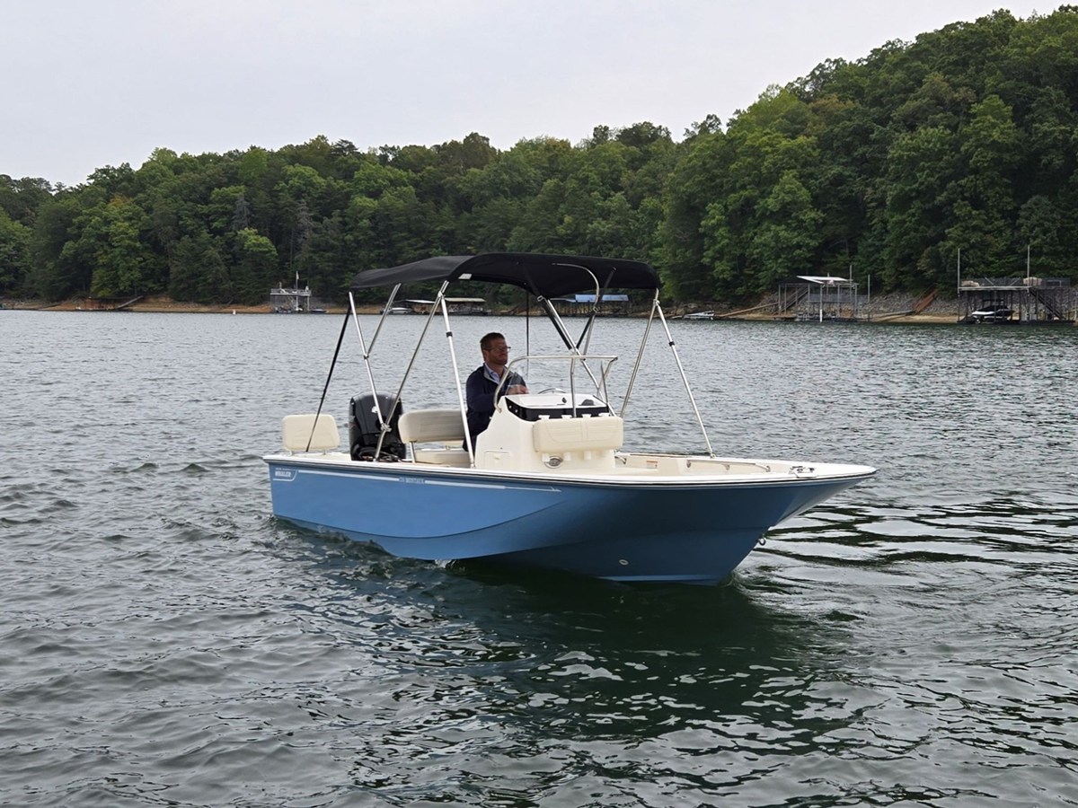Boston Whaler 170 Montauk — 2026 Boston Whaler 170 Montauk — fotoğraf 4