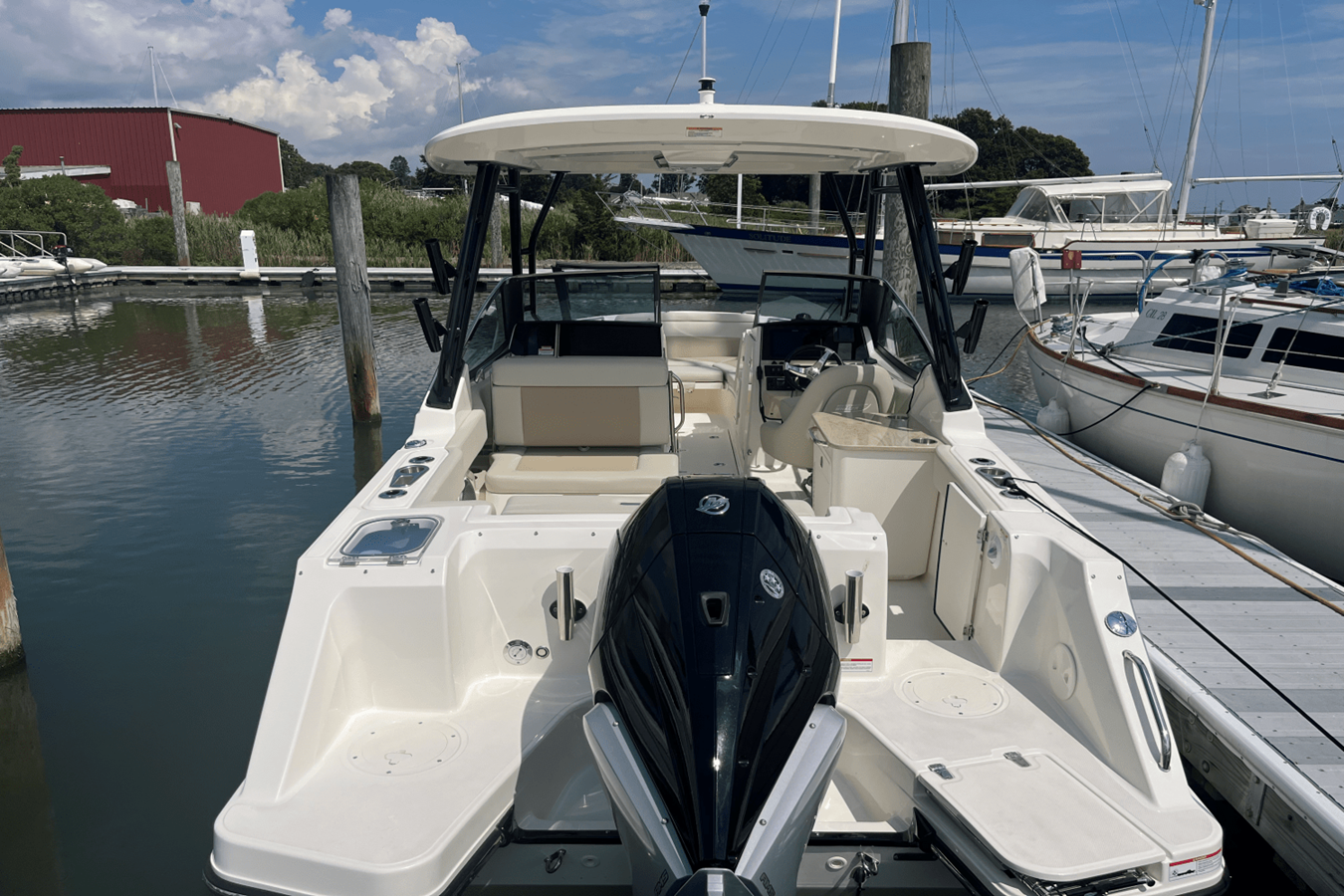 Boston Whaler 240 Vantage — 2026 Boston Whaler 240 Vantage — fotoğraf 2