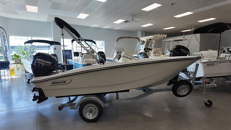 BOSTON WHALER 130 SUPER SPORT — 2027 Boston Whaler 130 Super Sport