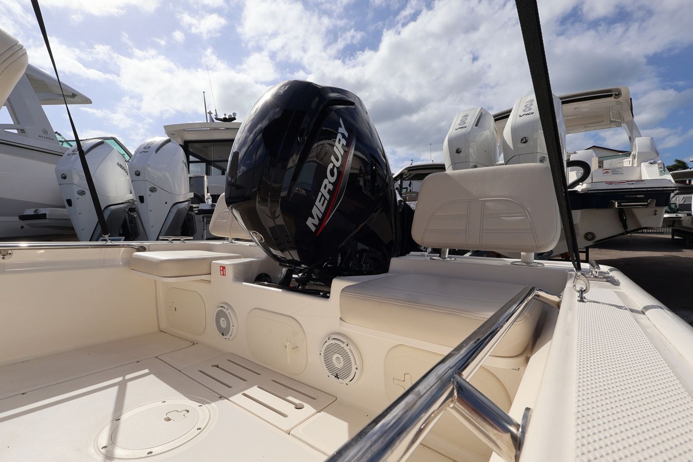 Boston Whaler 170 Montauk — 2026 Boston Whaler 170 Montauk — fotoğraf 5