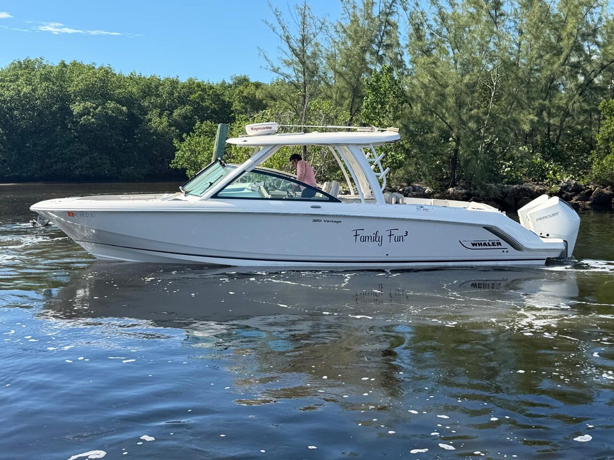 Boston Whaler 320 VANTAGE — 2021 Boston Whaler 320 Vantage — fotoğraf 2