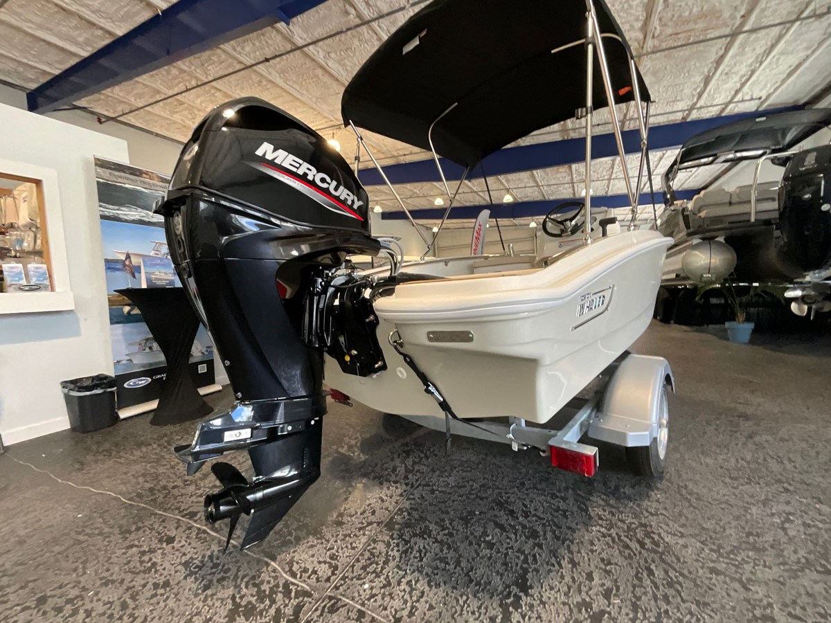 Boston Whaler 130 Super Sport — 2027 Boston Whaler 130 Super Sport — fotoğraf 4
