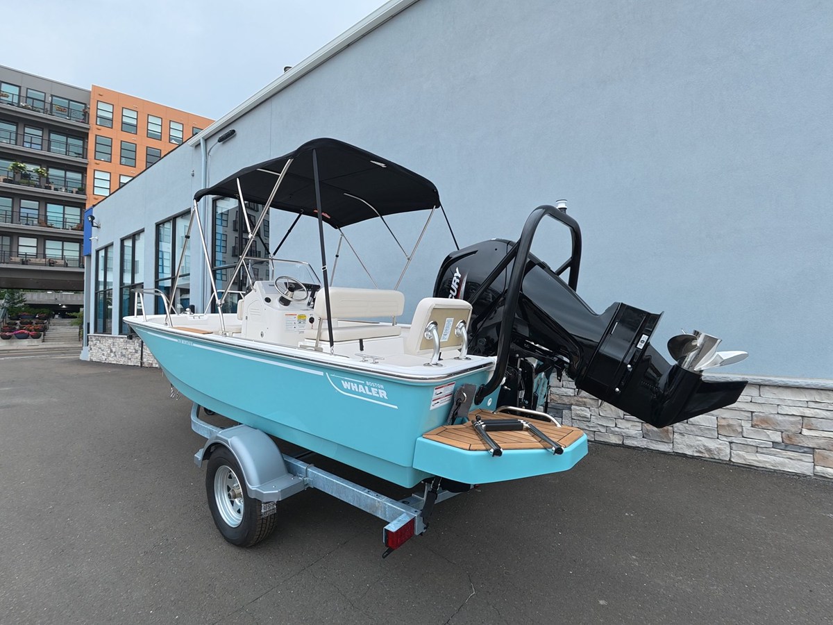 Boston Whaler 170 Montauk — 2027 Boston Whaler 170 Montauk — fotoğraf 3