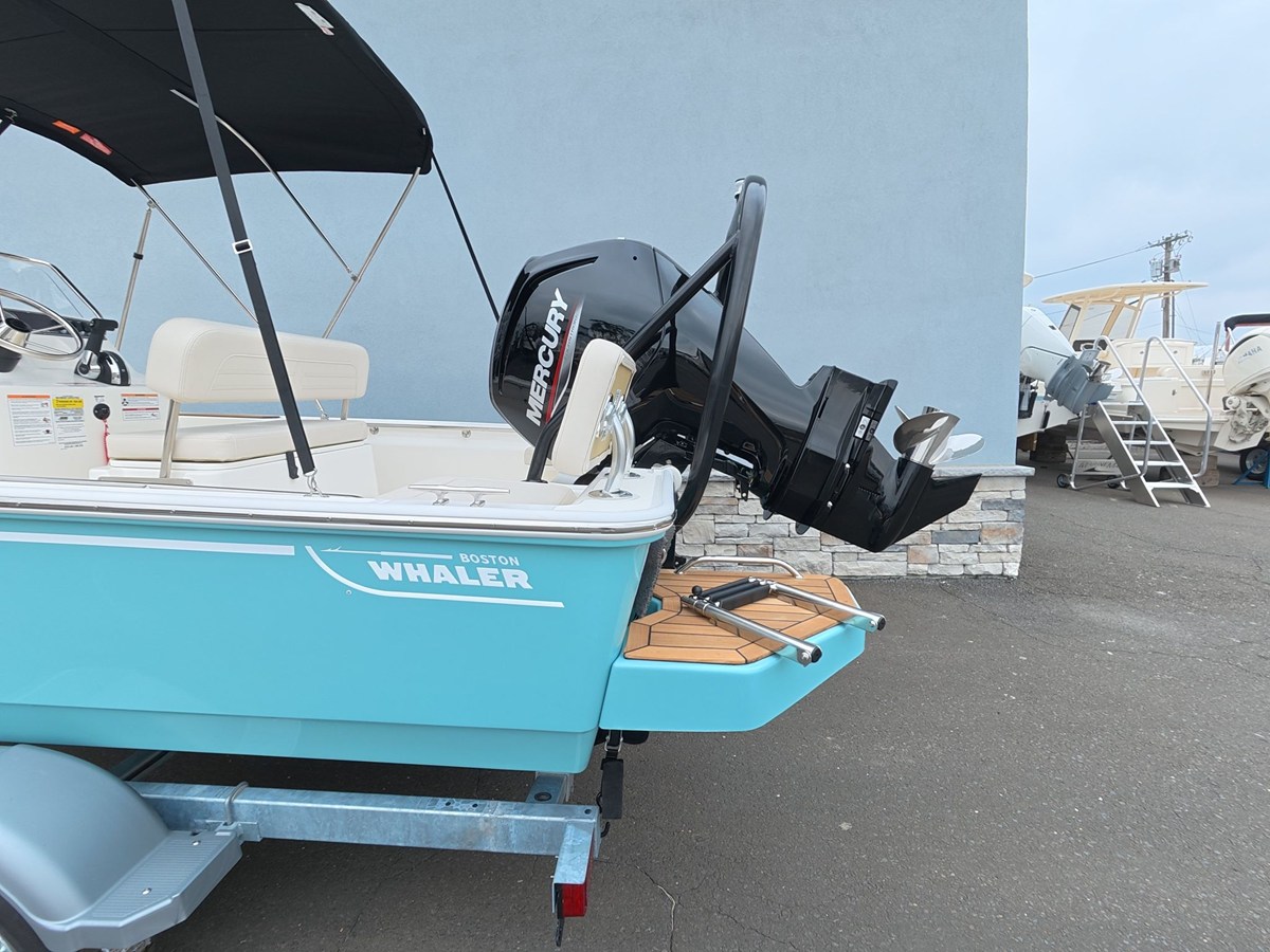 Boston Whaler 170 Montauk — 2027 Boston Whaler 170 Montauk — fotoğraf 4