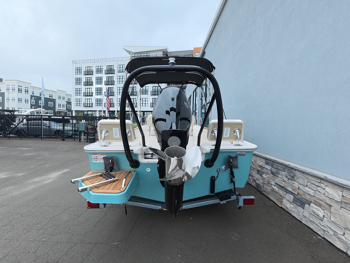 Boston Whaler 170 Montauk — 2027 Boston Whaler 170 Montauk — fotoğraf 5
