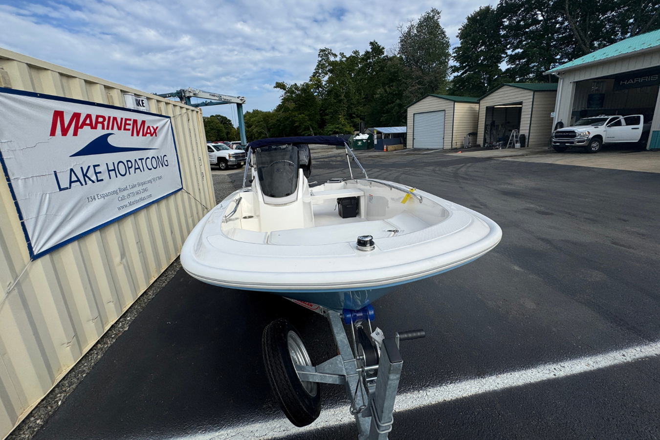 Boston Whaler 130 Super Sport — 2027 Boston Whaler 130 Super Sport — fotoğraf 5