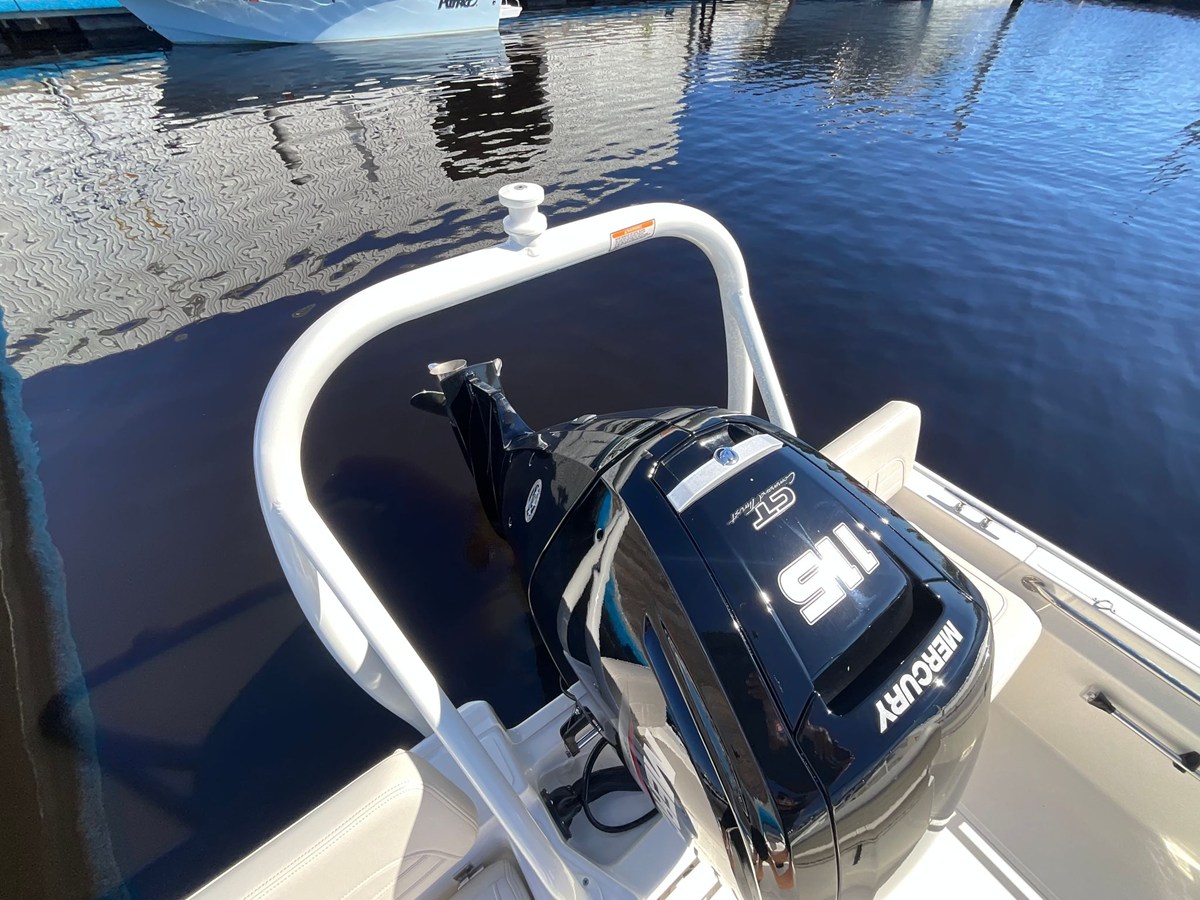 Boston Whaler 170 Montauk — 2027 Boston Whaler 170 Montauk — fotoğraf 3