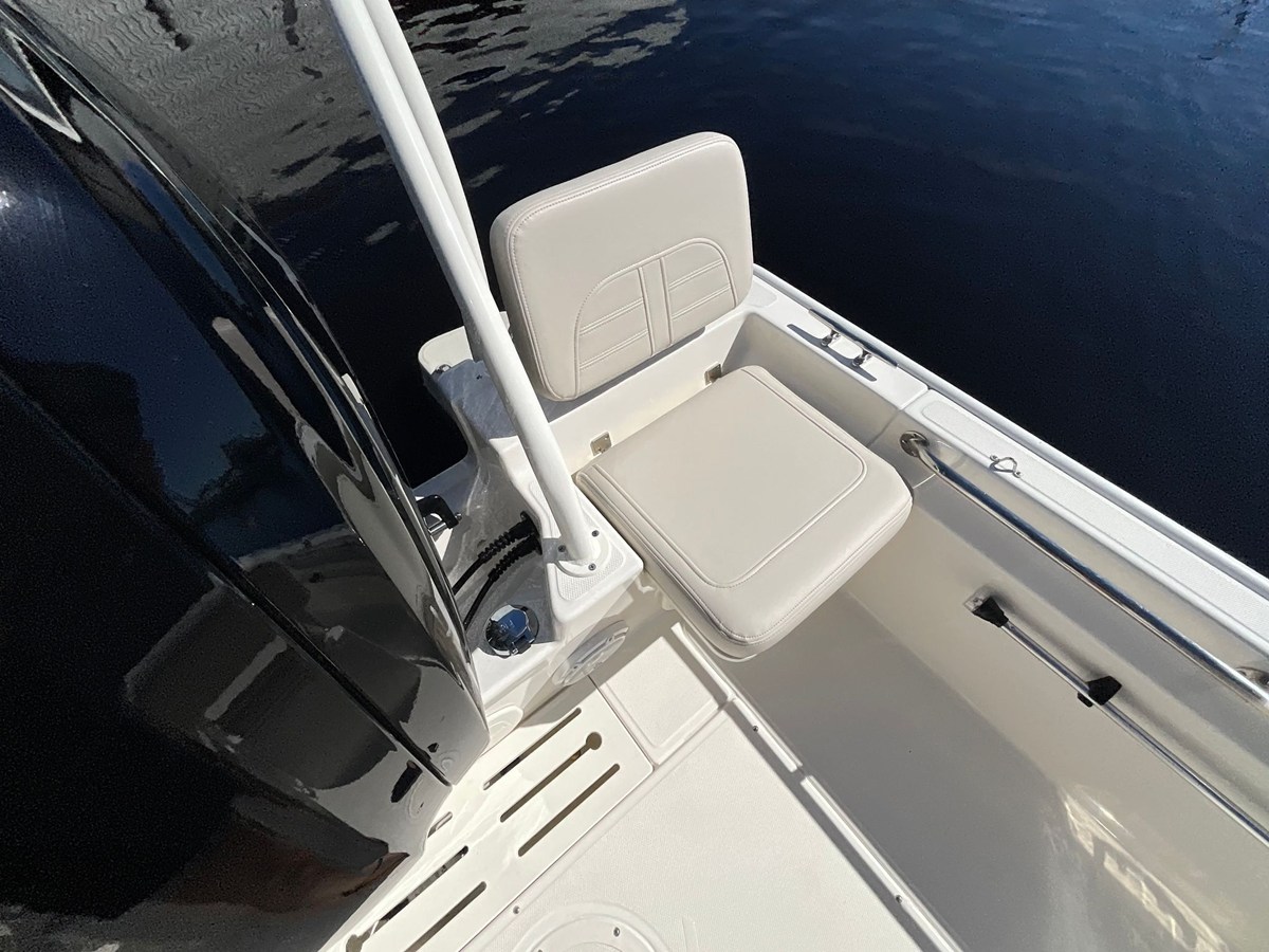 Boston Whaler 170 Montauk — 2027 Boston Whaler 170 Montauk — fotoğraf 4