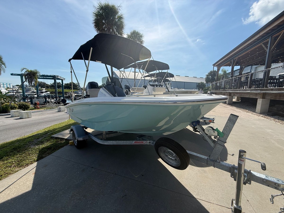 Boston Whaler 130 Super Sport — 2027 Boston Whaler 130 Super Sport — fotoğraf 2