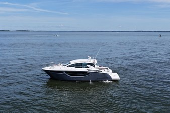 CRUISERS YACHTS 42 CANTIUS 487525
