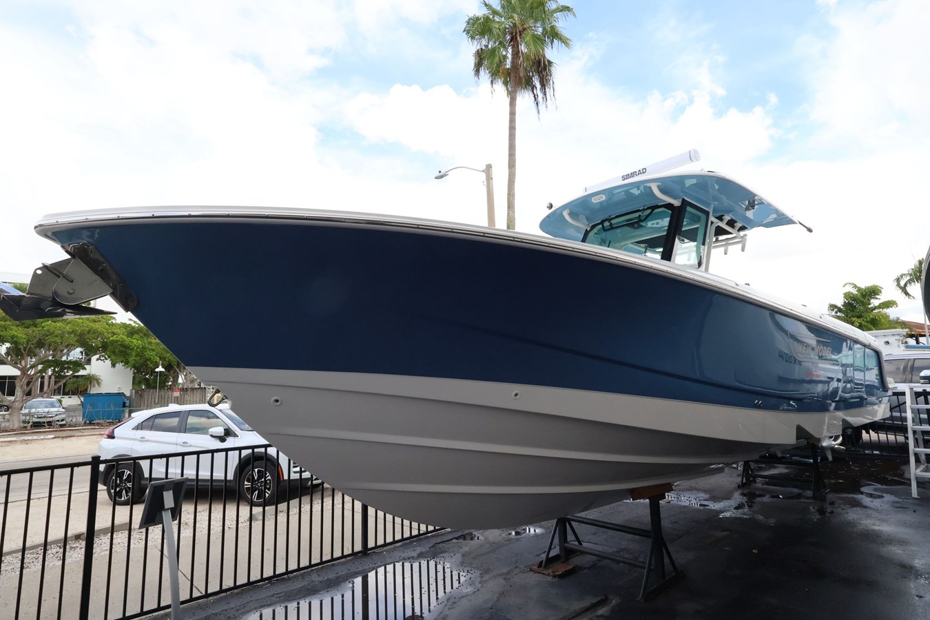 Boston Whaler 330 Outrage — 2026 Boston Whaler 330 Outrage — fotoğraf 3