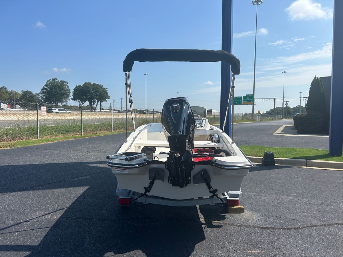 Boston Whaler 130 Super Sport — 2027 Boston Whaler 130 Super Sport — fotoğraf 2