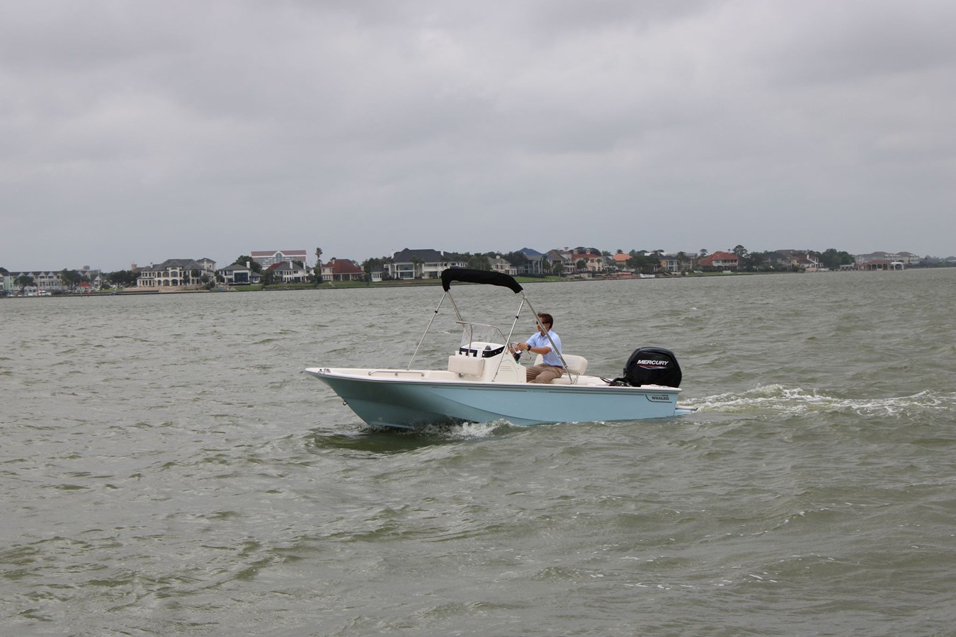 Boston Whaler 170 Montauk — 2026 Boston Whaler 170 Montauk — fotoğraf 2