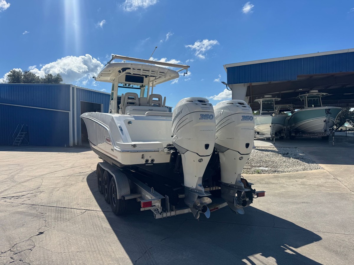 Boston Whaler 33 OR — 2017 Boston Whaler 33 OR — fotoğraf 4
