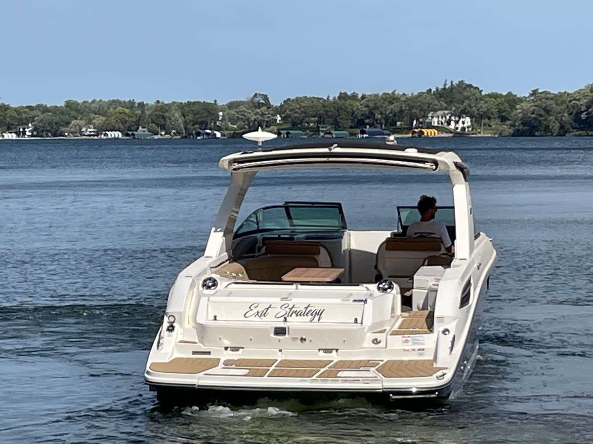 Sea Ray 350 SLX — 2022 Sea Ray 350 SLX — fotoğraf 5