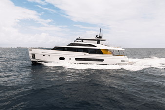 AZIMUT MAGELLANO 25M