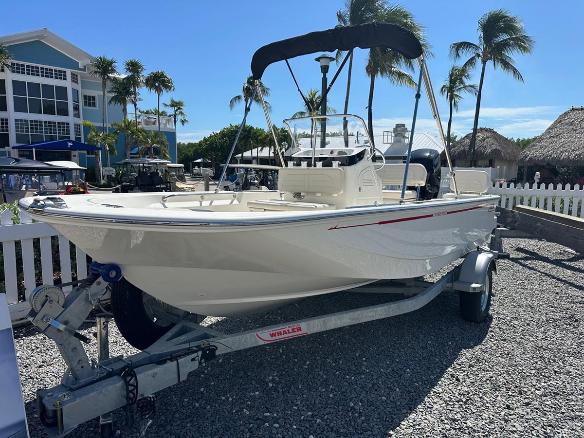 Boston Whaler 170 Montauk — 2027 Boston Whaler 170 Montauk — fotoğraf 2